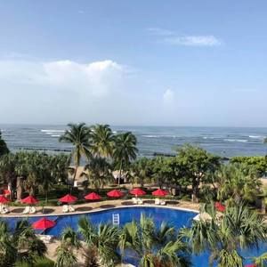 Meet your Posher, Santos